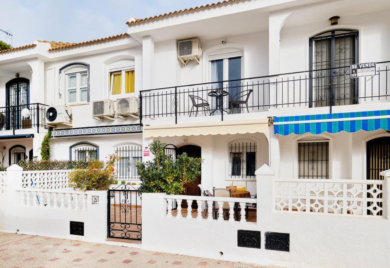 Family Bungalow La Zenia Beach Dehesa de Campoamor  Exterior photo